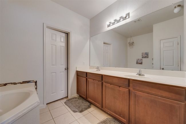 1106 Primrose Dr, House other with 4 bedrooms, 3 bathrooms and null parking in Sanger TX | Image 17
