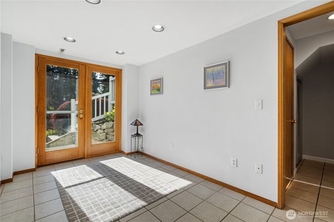 22109 93 Rd Pl W, House other with 3 bedrooms, 3 bathrooms and 2 parking in Edmonds WA | Image 16
