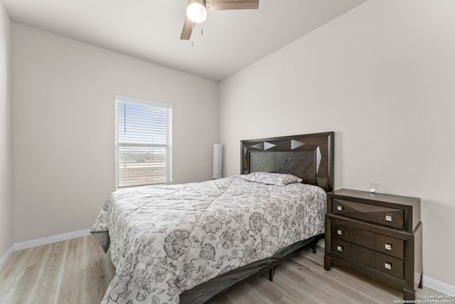 UNIT-2 - 16851 Griffin Rd, House other with 5 bedrooms, 2 bathrooms and null parking in Atascosa TX | Image 16