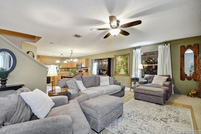 181 Foxglove Pass, House other with 6 bedrooms, 3 bathrooms and null parking in Cibolo TX | Image 4