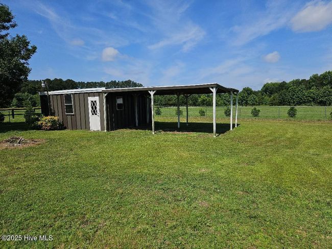 686 Casey Rd, House other with 3 bedrooms, 2 bathrooms and null parking in Kinston NC | Image 24