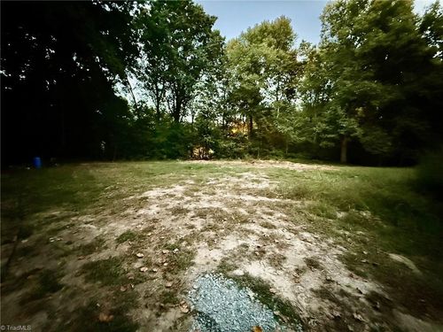 354 Yow Dr, Seagrove, NC, 27341-8545 | Card Image