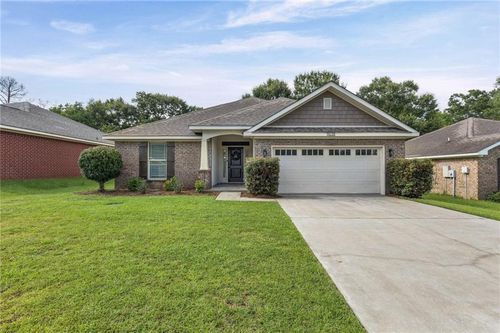 9638 Estate Dr, Mobile, AL, 36695-5251 | Card Image