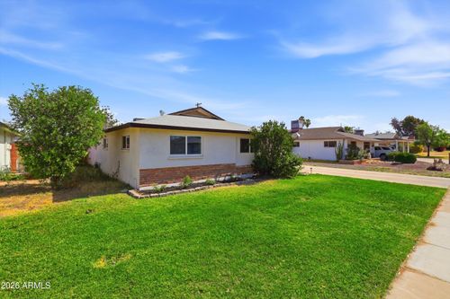 2052 W Marlette Avenue, Phoenix, AZ, 85015 | Card Image