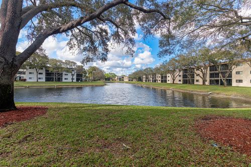 111-15456 Pembridge Dr, Delray Beach, FL, 33484-4380 | Card Image