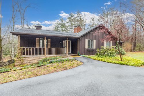 2 Millstream Lane, South Berwick, ME, 03908 | Card Image