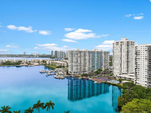 1805w-2801 Ne 183rd St, Aventura, FL, 33160-2100 | Card Image