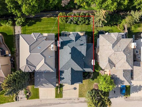 68 Christie Knoll Heights Sw, Calgary, AB, T3H2V2 | Card Image