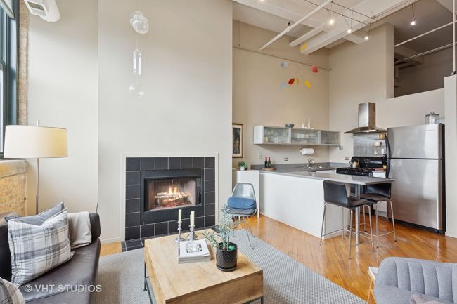 APT-305 - 601 Linden Pl, Condo with 2 bedrooms, 1 bathrooms and 1 parking in Evanston IL | Image 9