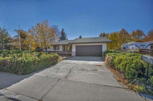 1670 Belarra Dr, Minden, NV, 89423-4442 | Card Image