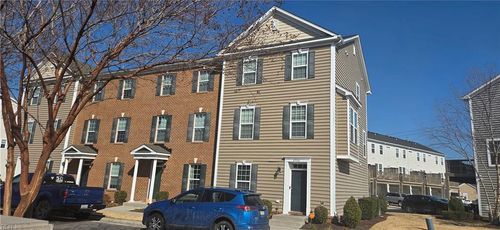 4908 Limestone Ave, Virginia Beach, VA, 23462-4428 | Card Image