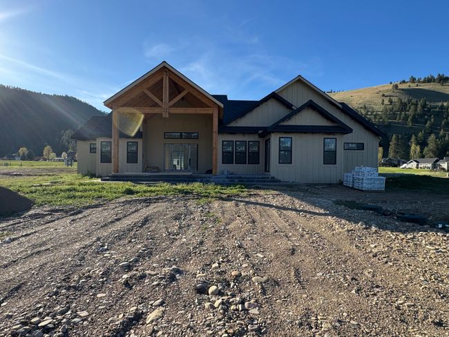 9883 Hatton Ln, House other with 4 bedrooms, 4 bathrooms and null parking in Lolo MT | Image 4
