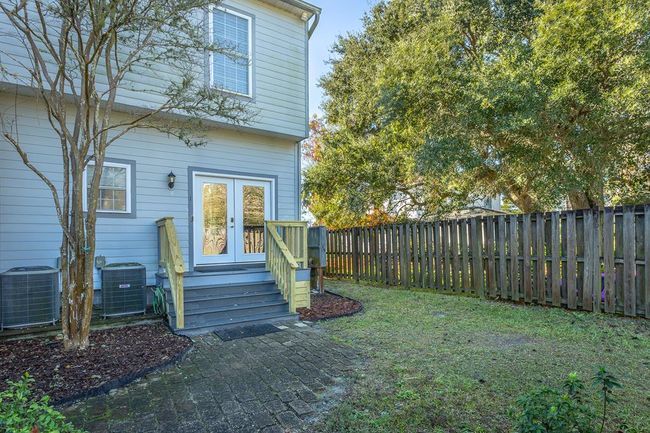 Rear entrance, new owner repairs | Image 16