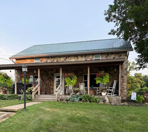 15326 Hartford Rd, Sunbury, OH, 43074-9726 | Card Image
