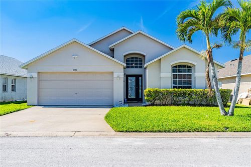 215 Elderberry Drive, DAVENPORT, FL, 33897 | Card Image