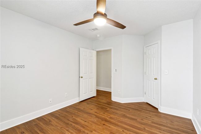 APT-1004 - 897 Fording Island Rd, Condo with 2 bedrooms, 2 bathrooms and null parking in Bluffton SC | Image 18