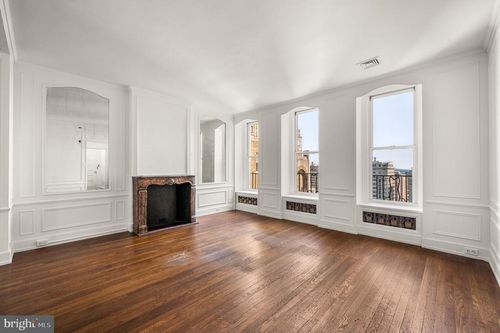 apt-20b-1901 Walnut St, PHILADELPHIA, PA, 19103-4663 | Card Image