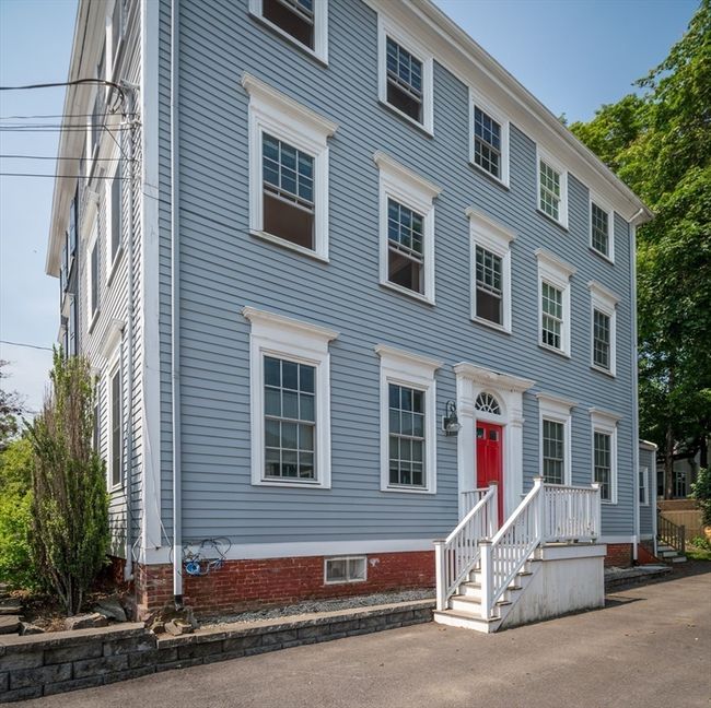 APT-3 - 2 Court St, Condo with 1 bedrooms, 1 bathrooms and 1 parking in Newburyport MA | Image 17