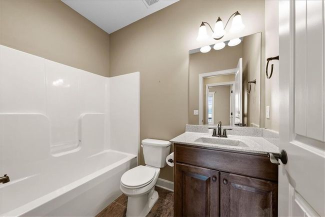 1104 Sw 8 Th St, House other with 4 bedrooms, 3 bathrooms and null parking in Oak Grove MO | Image 19