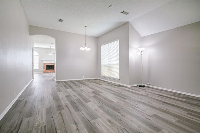 5812 Window Rock Dr, House other with 3 bedrooms, 2 bathrooms and null parking in Plano TX | Image 5