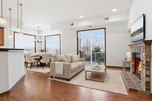 unit-102-1840 Freedom Ln, Chanhassen, MN, 55317-4663 | Card Image