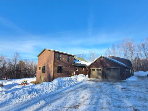 39 Davis Road, Jay, ME, 04239 | Card Image
