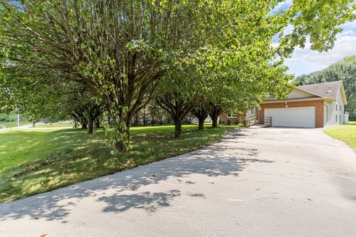 117 Highland Trl, Estill Springs, TN, 37330-3792 | Card Image