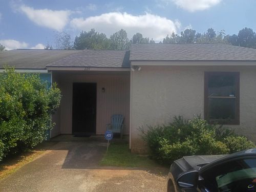 224 Northlake Dr, Warner Robins, GA, 31093-1644 | Card Image