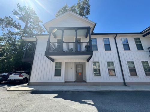 10-711 Nw 10th Street, Gainesville, FL, 32601 | Card Image