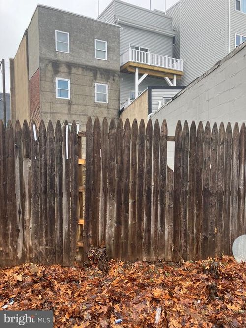 2418 Trenton Avenue, Philadelphia, PA, 19125 | Card Image