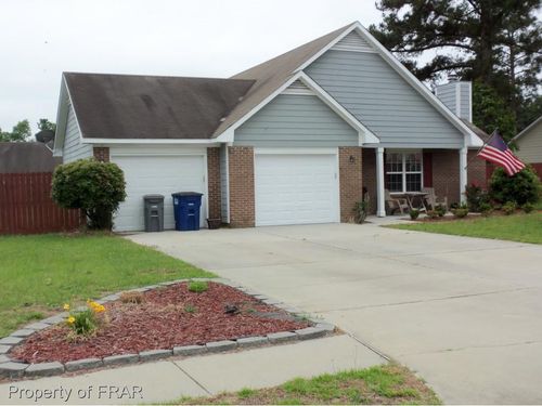 120 Mosswood Dr, Raeford, NC, 28376-5619 | Card Image