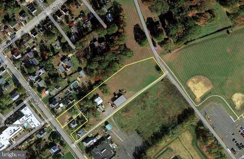 1605 Mount Holly Rd, BURLINGTON TOWNSHIP, NJ, 08016-3739 | Card Image