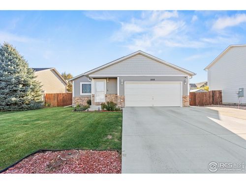 2828 39th Ave, Greeley, CO, 80634-8356 | Card Image