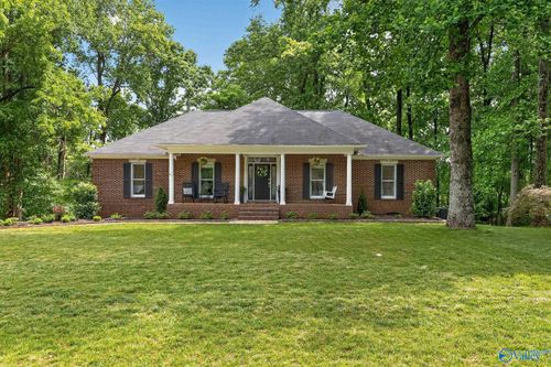 157 Arbery Drive Nw, Huntsville, AL, 35806 | Card Image