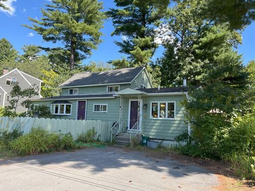 21 Rock Ave, Hudson, MA, 01749-3012 | Card Image