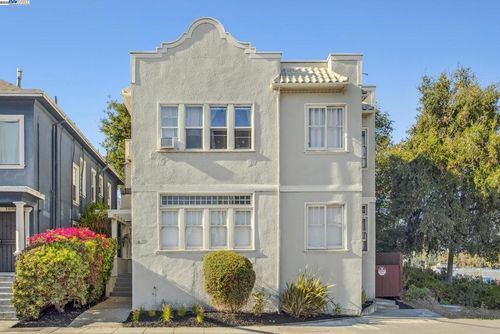 1501 1st Ave, Oakland, CA, 94606 | Card Image