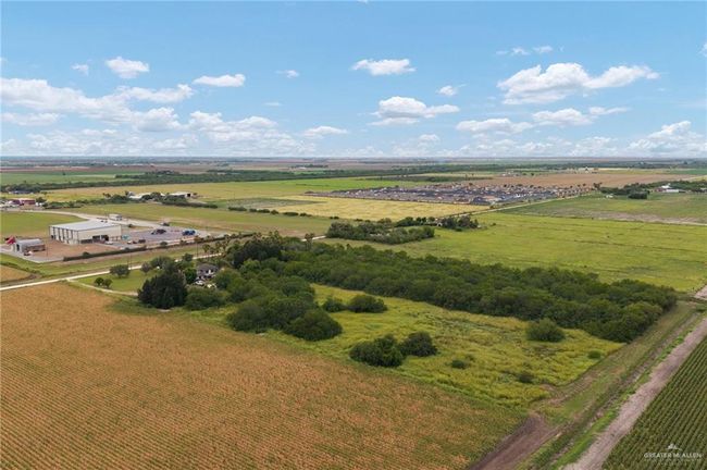 26813 N Old Solis Rd, House other with 4 bedrooms, 3 bathrooms and 2 parking in La Feria TX | Image 22