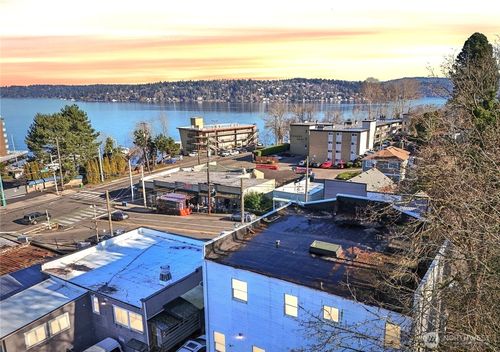 9265 57th Ave S, Seattle, WA, 98118-6047 | Card Image