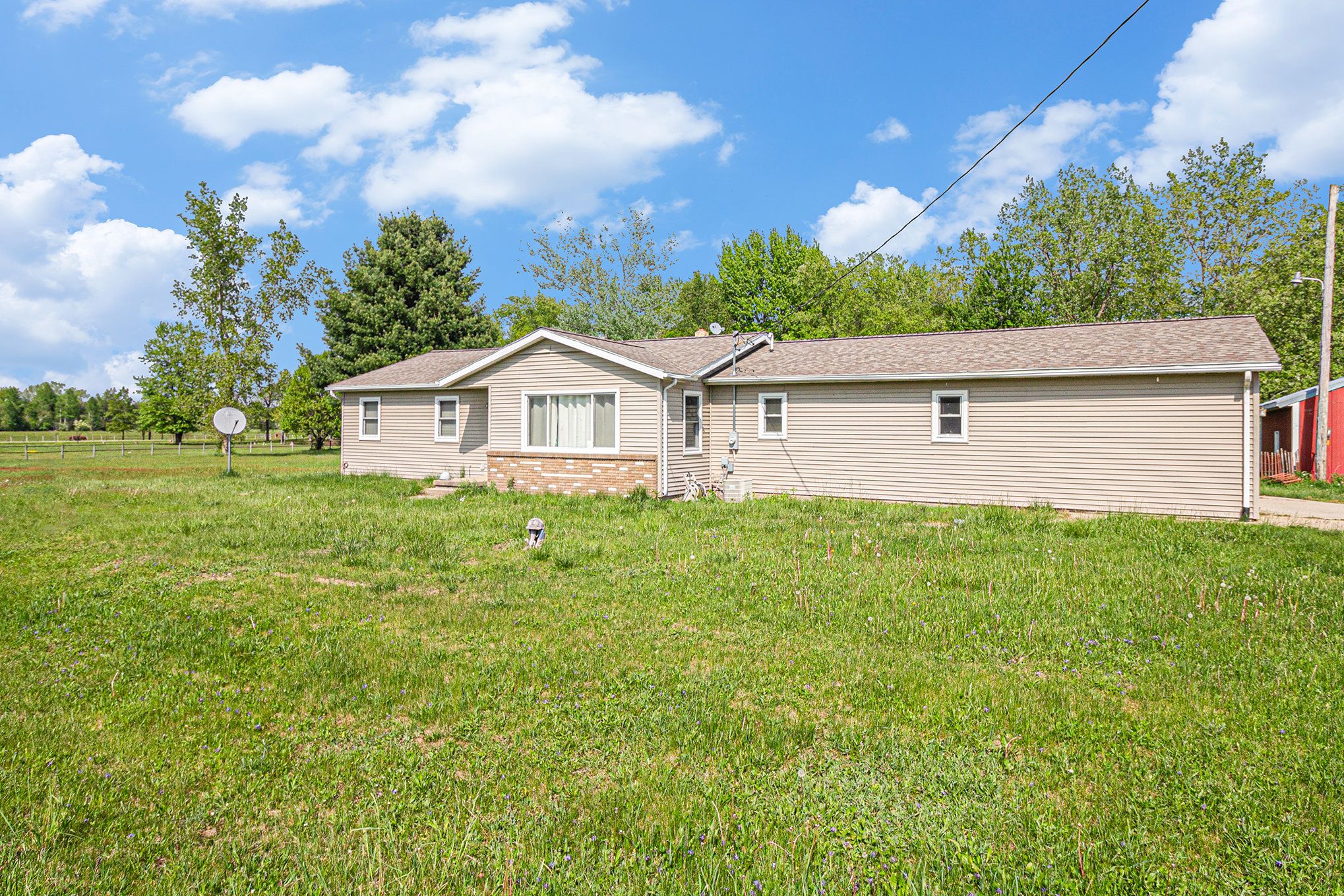 Bruisee Rd, Caro, MI 48723