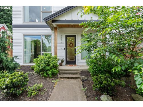 1122 Se Tenino St, Portland, OR, 97202-6555 | Card Image