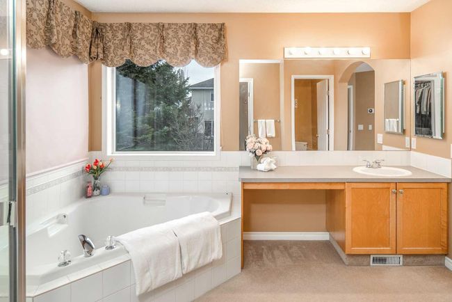 69 Millview Pk Sw, House other with 5 bedrooms, 4 bathrooms and 4 parking in Calgary AB | Image 25