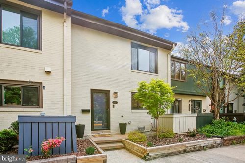 2017 Sarazen Pl, Reston, VA, 20191-3815 | Card Image