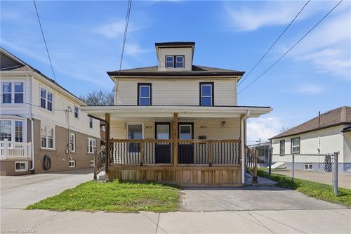 5671 Desson Ave, Niagara Falls, ON, L2G3T3 | Card Image