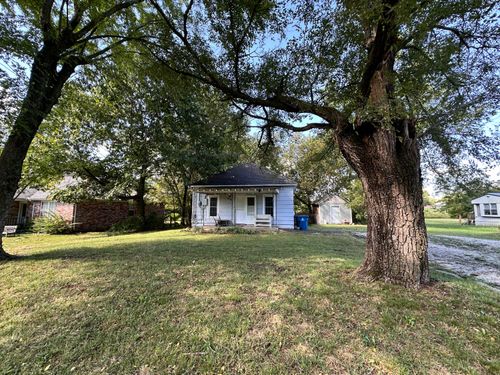 404 N Main St, Diamond, MO, 64840-7127 | Card Image