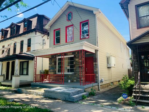275 S Washington St, Wilkes Barre, PA, 18701-2802 | Card Image