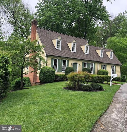 2003 Fairbank Rd, BALTIMORE, MD, 21209-3665 | Card Image