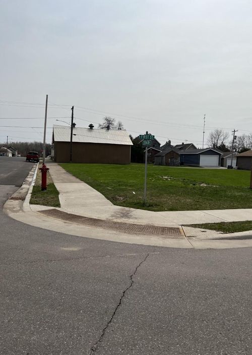 xxx 1st St, Nashwauk, MN, 55769 | Card Image