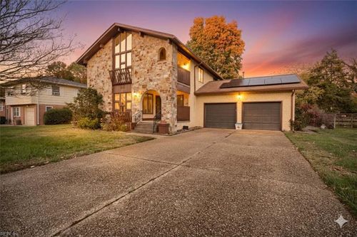 208 Telford Dr, Newport News, VA, 23602-5223 | Card Image