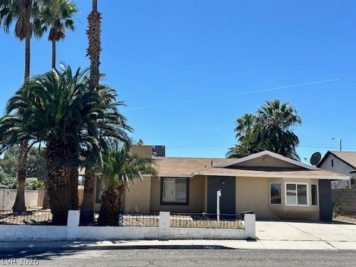 3905 Calle De Este, Las Vegas, NV, 89121-6016 | Card Image