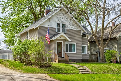 614 Mamie Eisenhower Ave, Boone, IA, 50036-3503 | Card Image